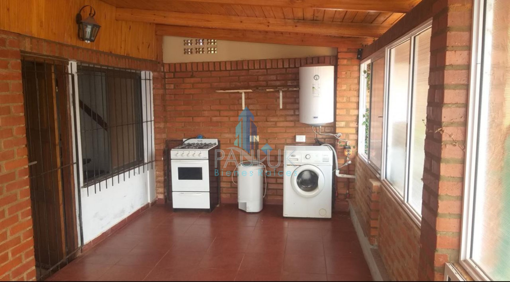2 CASAS Y UN DEPARTAMENTO