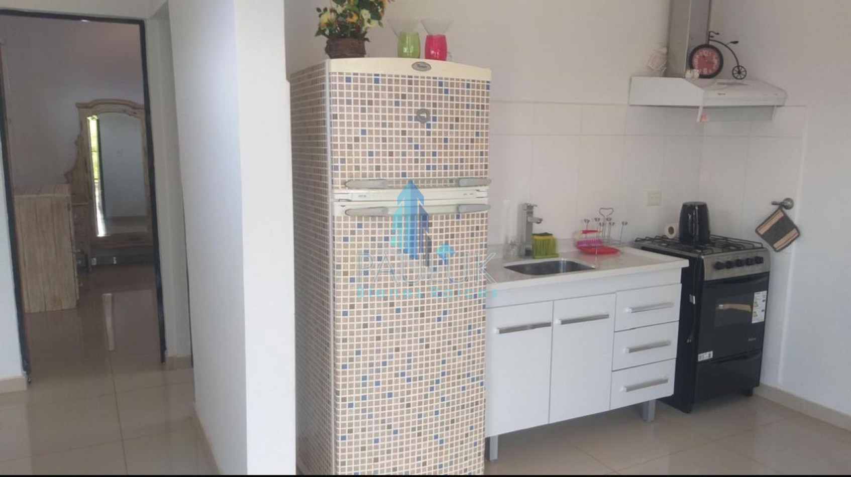 2 CASAS Y UN DEPARTAMENTO
